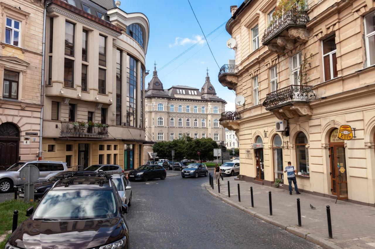 Dream Apartament On Drahomanova Street Leopoli Esterno foto